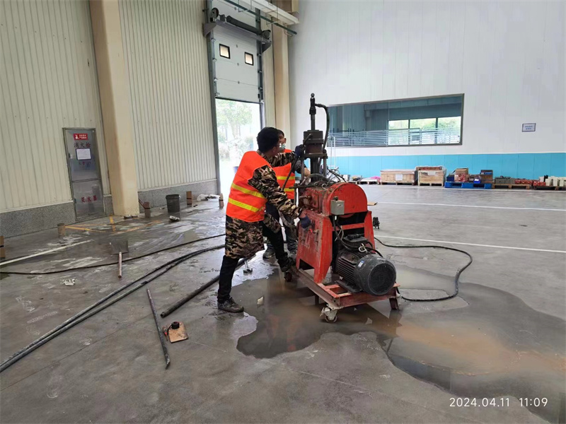 菏泽厂房地面下沉塌陷注浆加固施工